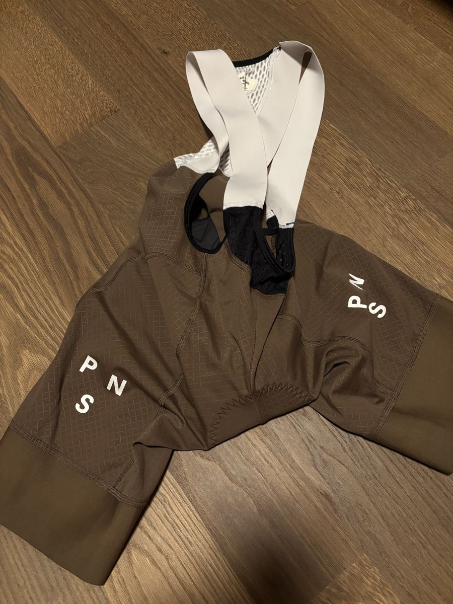 Pas Normal Studios Pantaloni: PNS WOMEN'S MECHANISM BIB – Usato da Mels venduto da exploremore