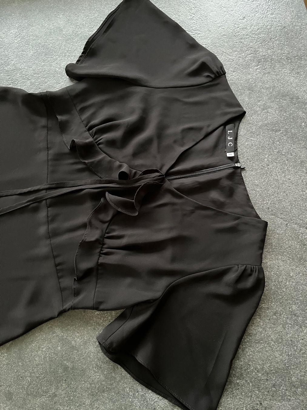 Kleider: LJC Damenkleid - Größe M – Gebraucht aus Kilchberg ZH von Simple.Life 7