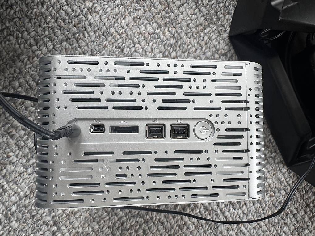 Harddisks: Raid Mybook Edition 2x2TB HDD Festplatte – Gebraucht aus Nussbaumen AG von ColouredDay 1
