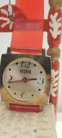 Montre vintage châlet