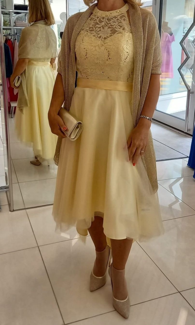 Vestiti: Festkleid gelb – Usato da Udligenswil venduto da Wasserratte12 1