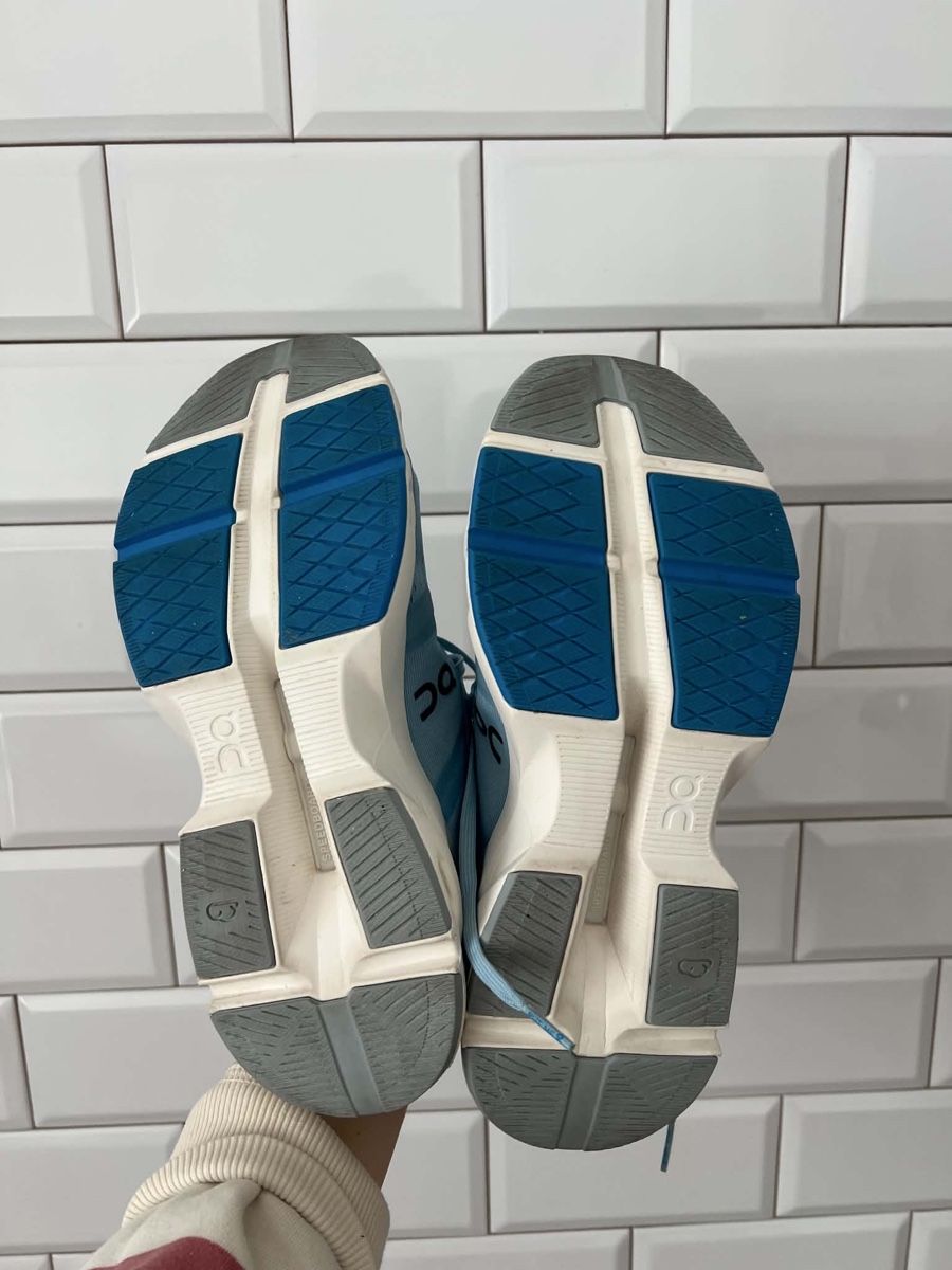On Damenschuhe: ON Running CloudTec Shoes Light Blue Size 40,5 – Neu (gemäss Beschreibung) aus Dietikon von dom_pvq5 7