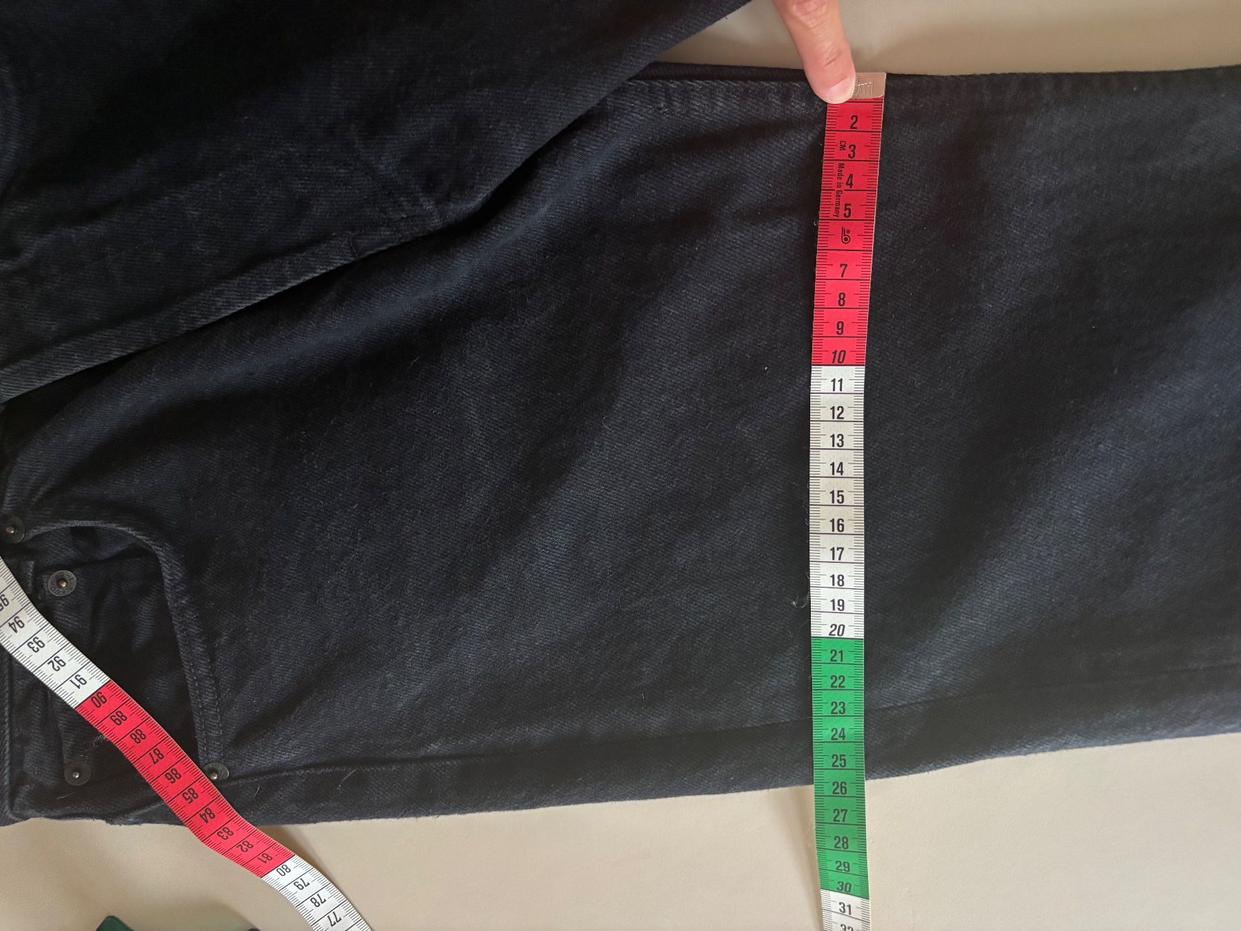 Levi's Jeans: Vintage Levis jeans - perfect size 34/36 – Gebraucht aus Zürich von SilviaP03 9