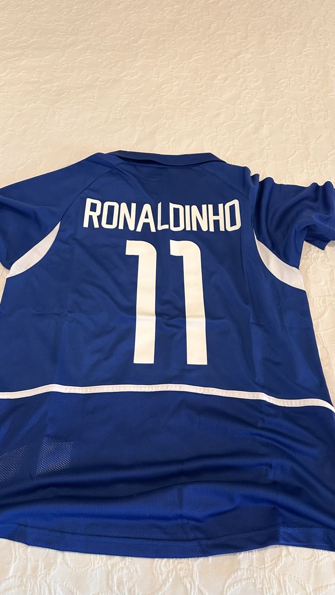 Leibchen & Hosen: Brazil Jersey - Ronaldinho 11 -WC 2002 – Neu (gemäss Beschreibung) aus Oberrieden von jon_5cl2 2