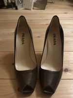 Prada Pumps lackiert Gr. 36,5 – Elegant für den Sommer! 👠