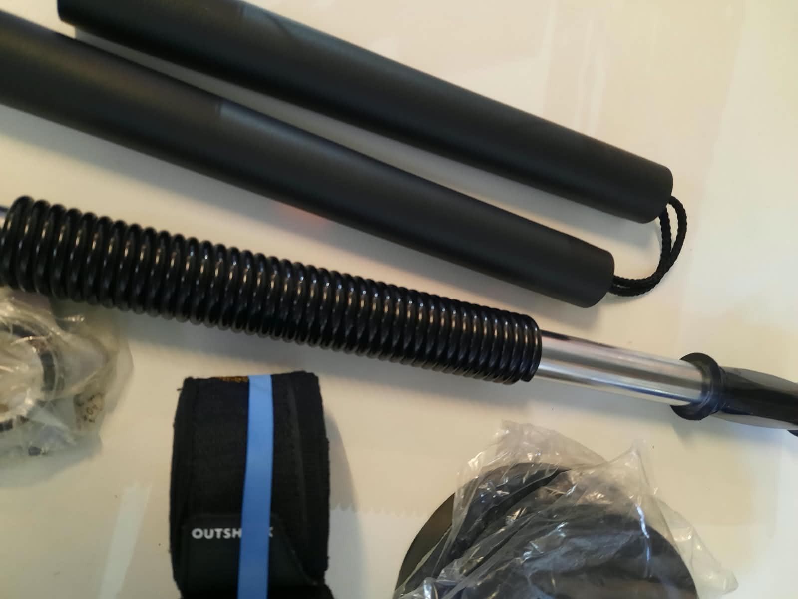 Manubri & Pesi: Diverse Fittnessgeräte set – Usato da Münchenstein venduto da tsp01 5