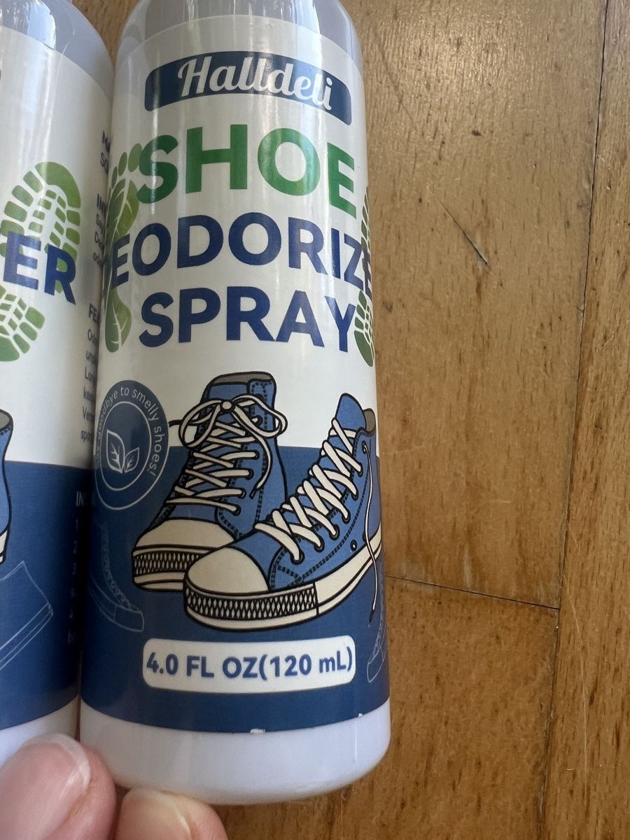 Produits d'entretien: Halldeli Shoe Deodorizer Spray 2 x 120ml ,neu – Neuf avec emballage d'origine à Wohlenschwil par SmokyAnnie 5