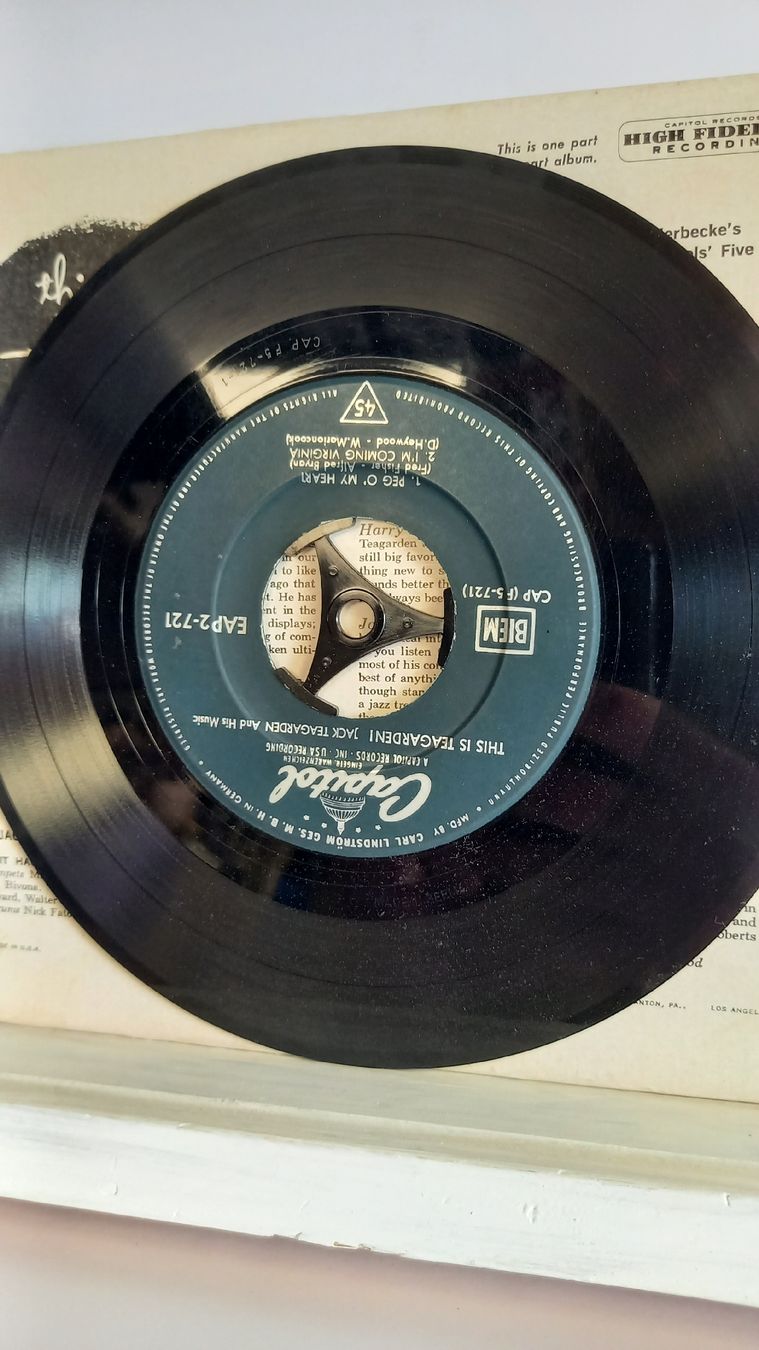Dischi in vinile: Jack Teagarden Schallplatte - "This is Teagarden!" – Usato da St. Gallen venduto da Bir_Rer 3