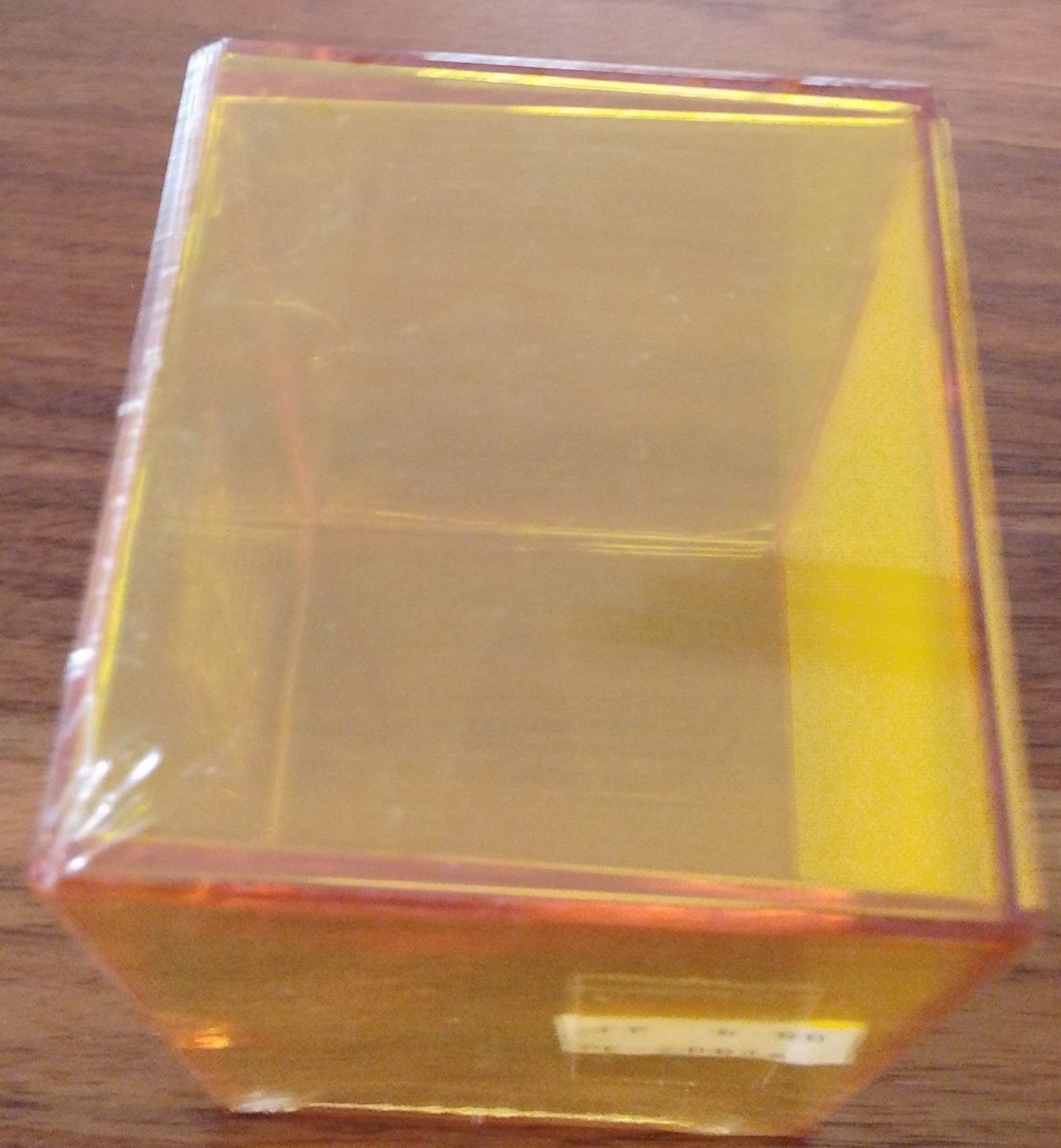 Magic The Gathering Sammelbilder & Trading cards: Magic the Gathering Kartenbox Dragon Shield gelb 8x10x7cm – Neu und originalverpackt aus Wohlen AG von salamanderspielwaren 4