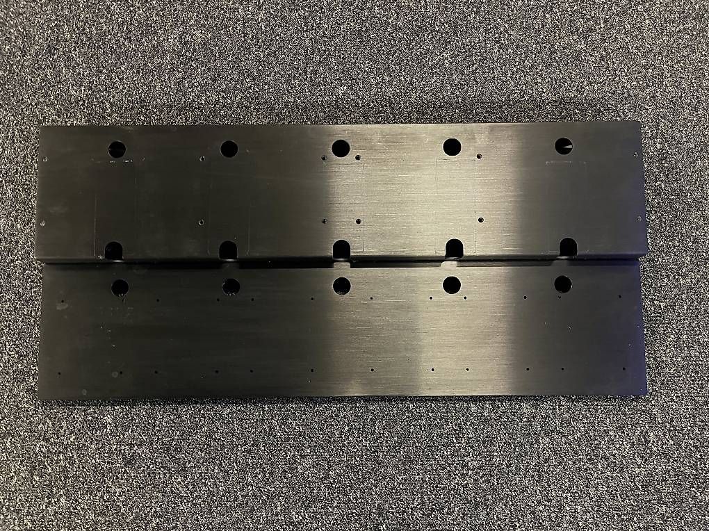 Strumenti musicali: T-REX TONETRUNK PEDALBOARD 70 – Usato da Zürich venduto da Ankawhi