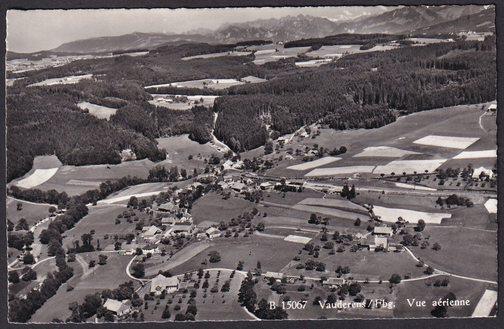 Cartoline postali: Vauderens Vue aérienne Feldpoststempel – Usato da Olten venduto da clotaldi