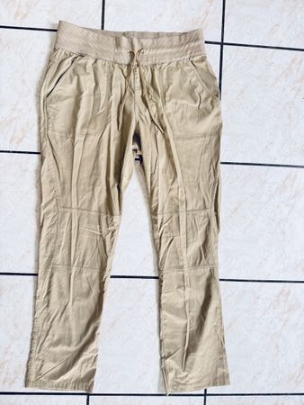 The north face Aphrodite motion pant Women M