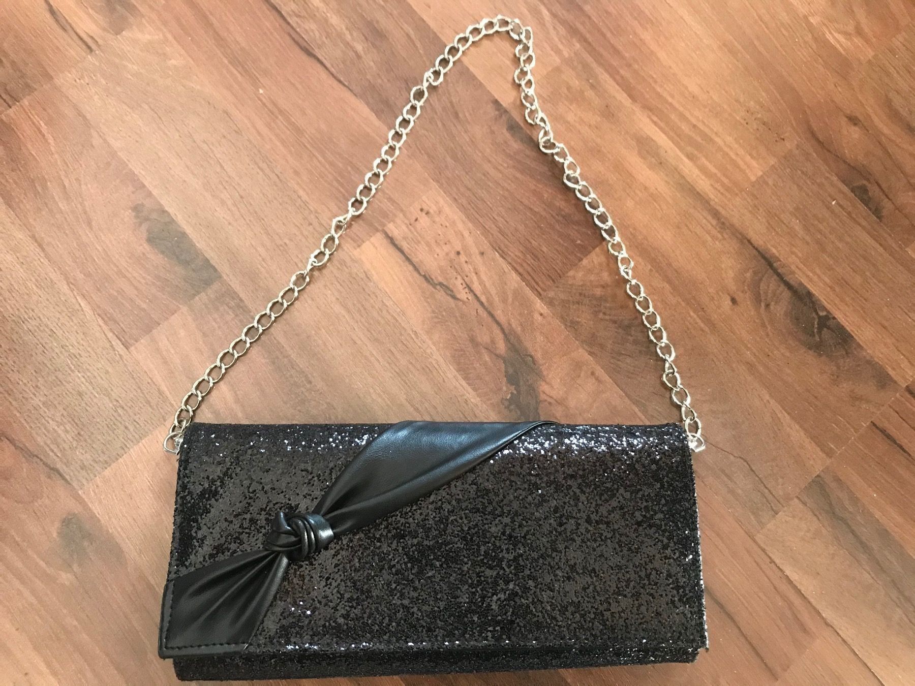Borse da donna: Handtasche – Usato da Triesenberg venduto da Anastasia26
