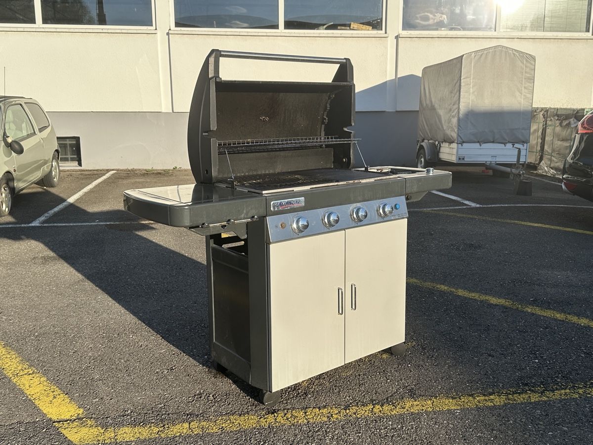 Campingaz Griglie: Campingaz Grill mit Seitenbrenner – Usato da Weinfelden venduto da Fox770