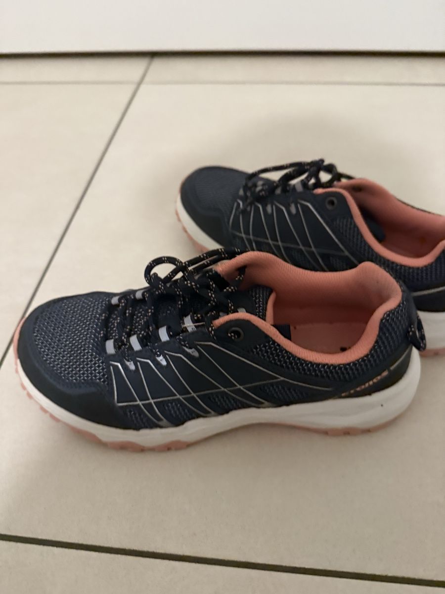Scarpe da donna: Kranos Turnschuhe – Nuovo (secondo la descrizione) da Lyss venduto da KiS12 1