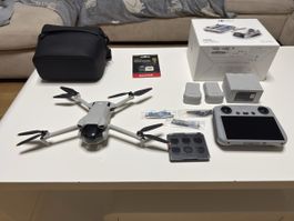 DJI Mini 3 Drohne Fly More Set mit Zubehör gebraucht