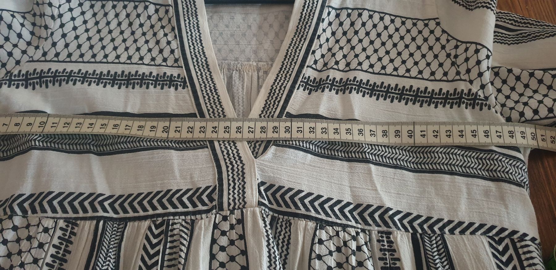 Kleider: Kleid  – Gebraucht aus Clarens von fur_bxq2 3