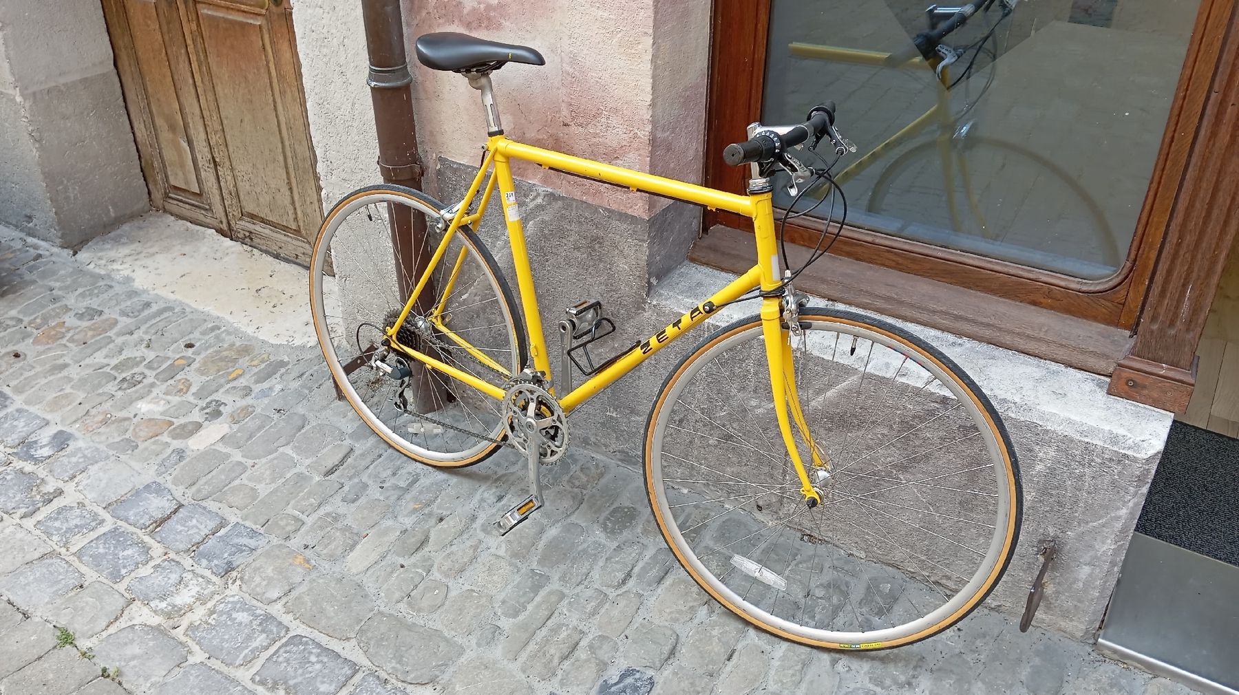 Velos: vélo de route Suisse zetta – Gebraucht aus Marin Epagnier von Tatamata