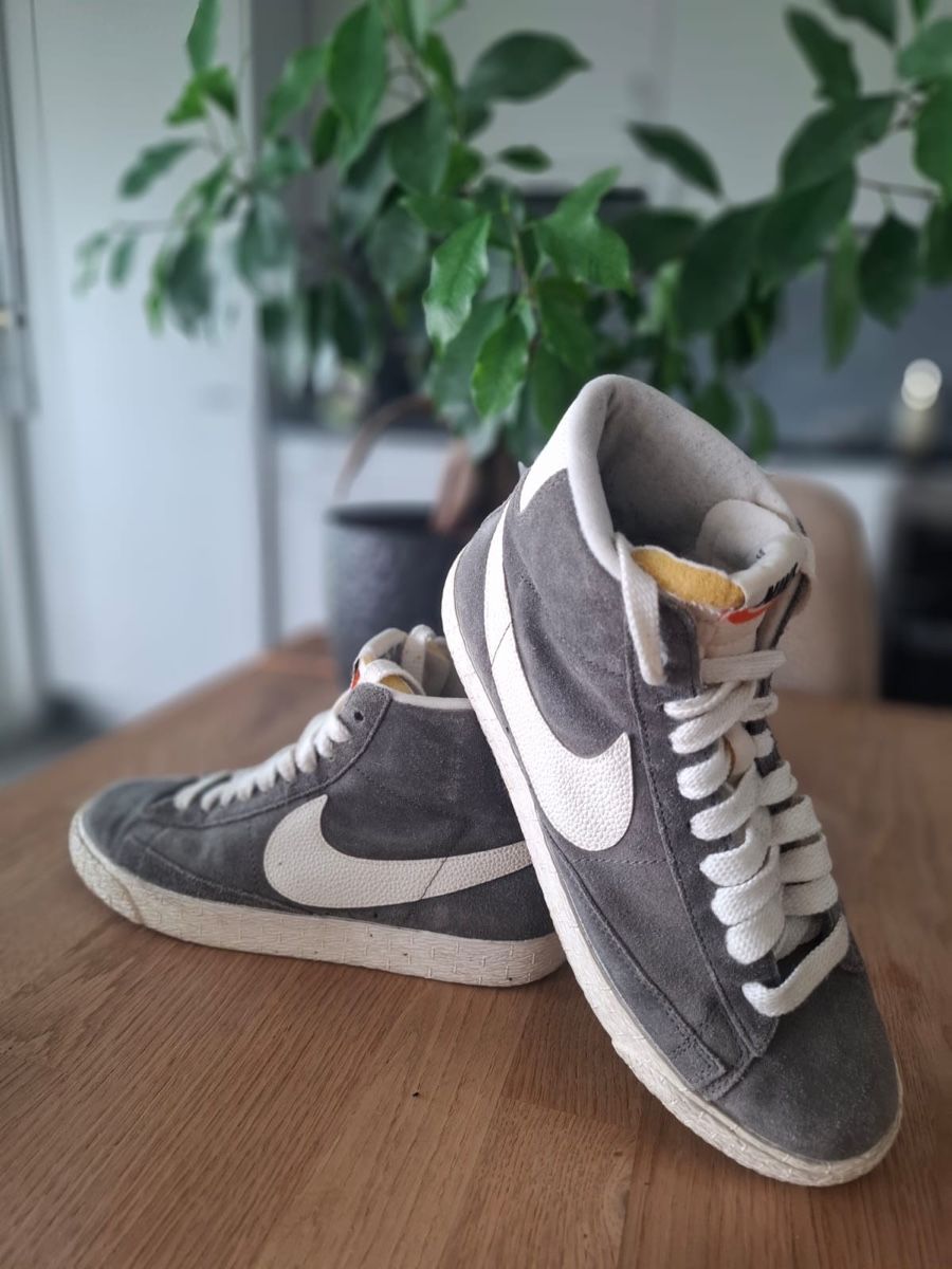 Nike Damenschuhe: Nike Blazer Damen Sneaker – Gebraucht aus Wettingen von fau_g78n