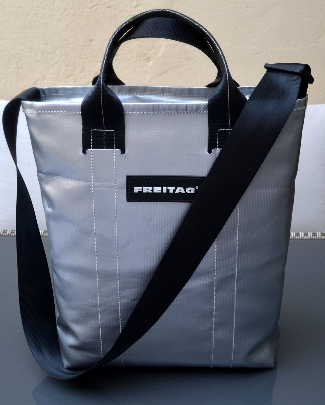 Freitag Borse: Freitag Tasche / sac – Usato da Collonges venduto da arashee 2