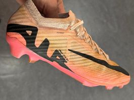 Nike Fussballschuhe, Grösse 37.5, gebraucht, Nike Air