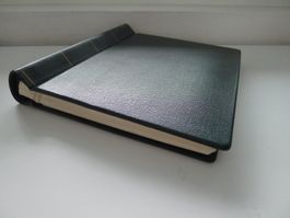 Julier Album mit Schweizer Briefmarken ab 1939 mit 38 Bilder