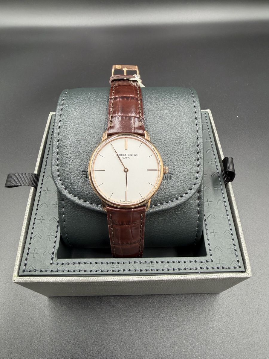 Frederique Constant Orologi: Frederique Constant - Classics Slimline - New Full Set – Nuovo e nell'imballaggio originale da Versoix venduto da WatchesGeneva 1