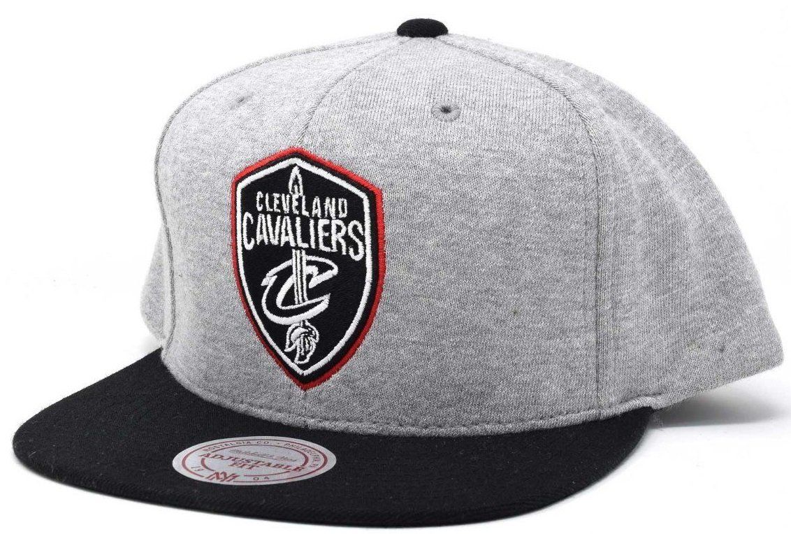 Mitchell & Ness Copricapi, berretti & cappellini: MITCHELL & NESS CLEVELAND CAVALIERS RED OUTLINE NBA Snapback – Nuovo e nell'imballaggio originale da Heimberg venduto da Buck89 1