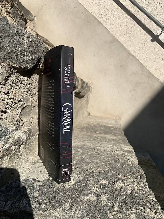 Libri: Caraval, Stephanie Garber – Usato da Roveredo GR venduto da ppe_xcs9 1
