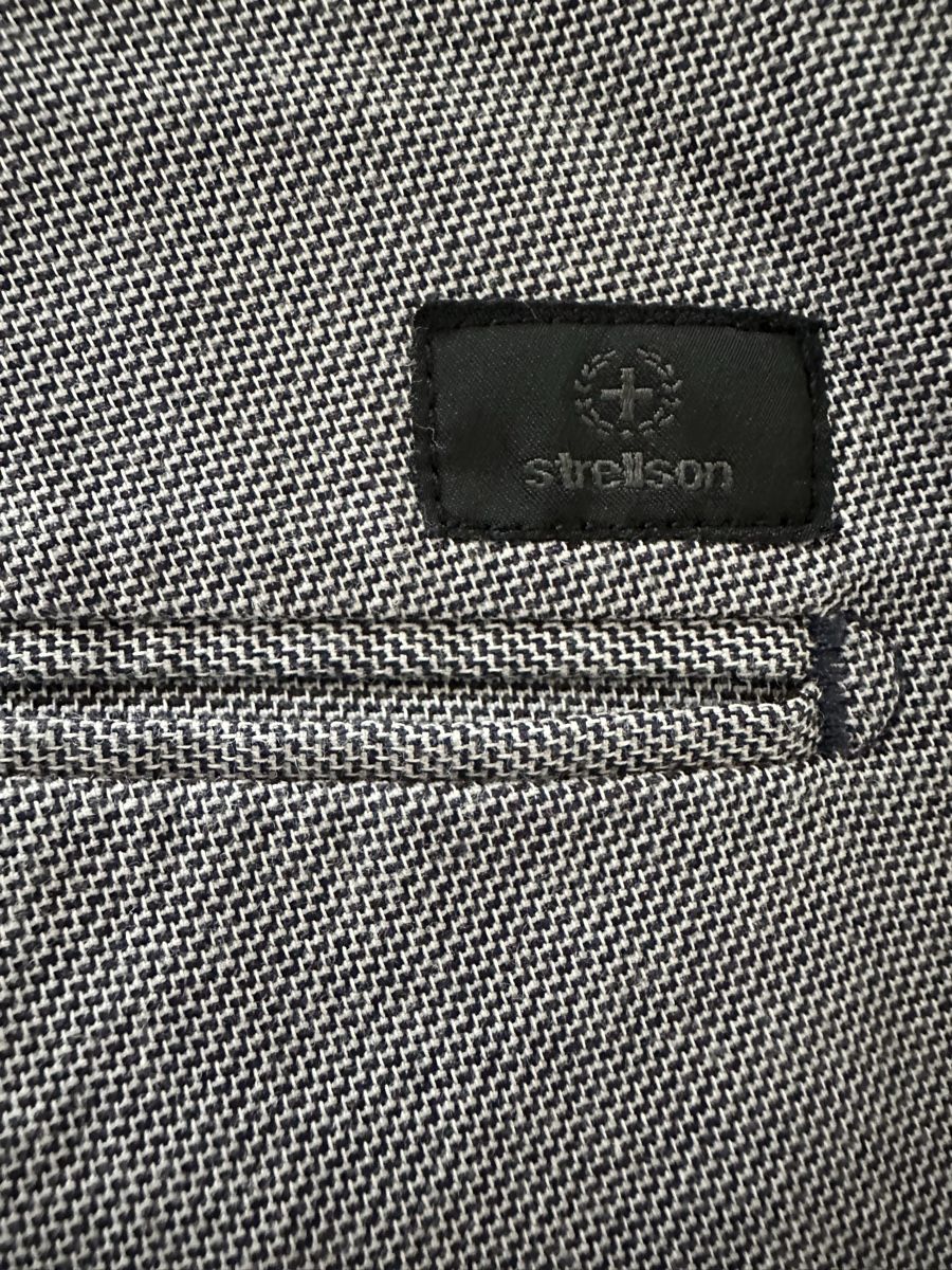 Strellson Pantaloni: Strellson Hose grau Gr. 34/32 Regular Fit – Nuovo (secondo la descrizione) da Zürich venduto da Herbion1 2