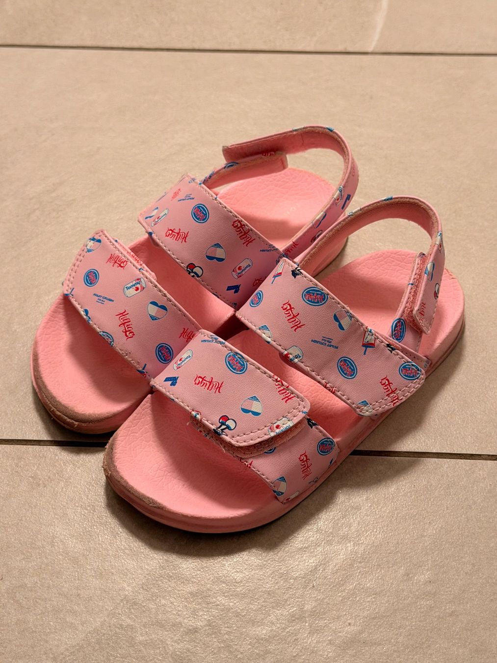 Tommy Hilfiger Chaussures filles: Sandalen Tommy Hilfiger, 29, rosa, Mädchen – D'occasion à Wilen b. Wil par carpediem25