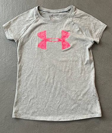 Under Armour Sportshirt Gr. 140