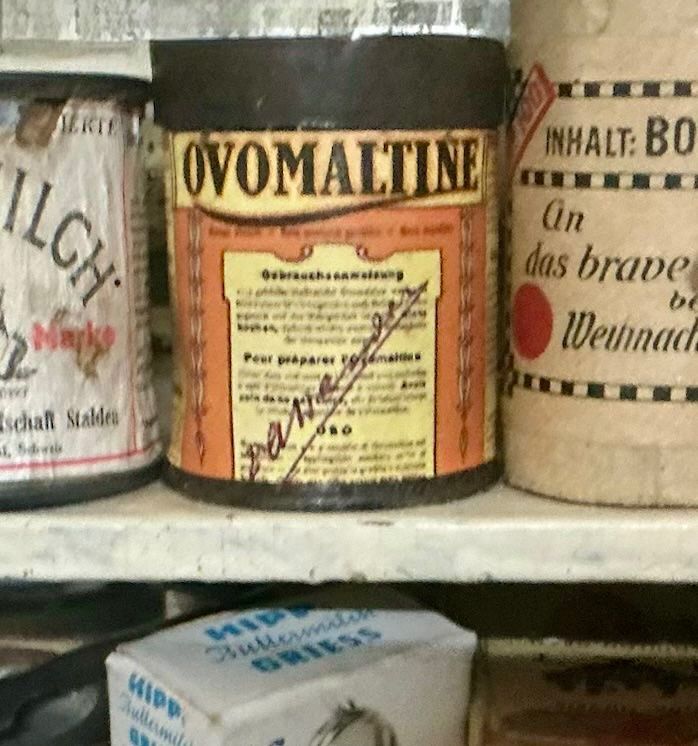 Tutte le decorazioni: URALTES KLEINES OVOMALTINE BLECHBÜCHSLI – Usato da Zell LU venduto da Silvermemory