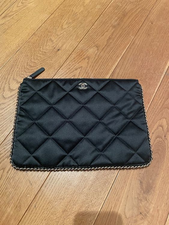 Original Chanel Clutch Pouch schwarz neu Kaufen auf Ricardo