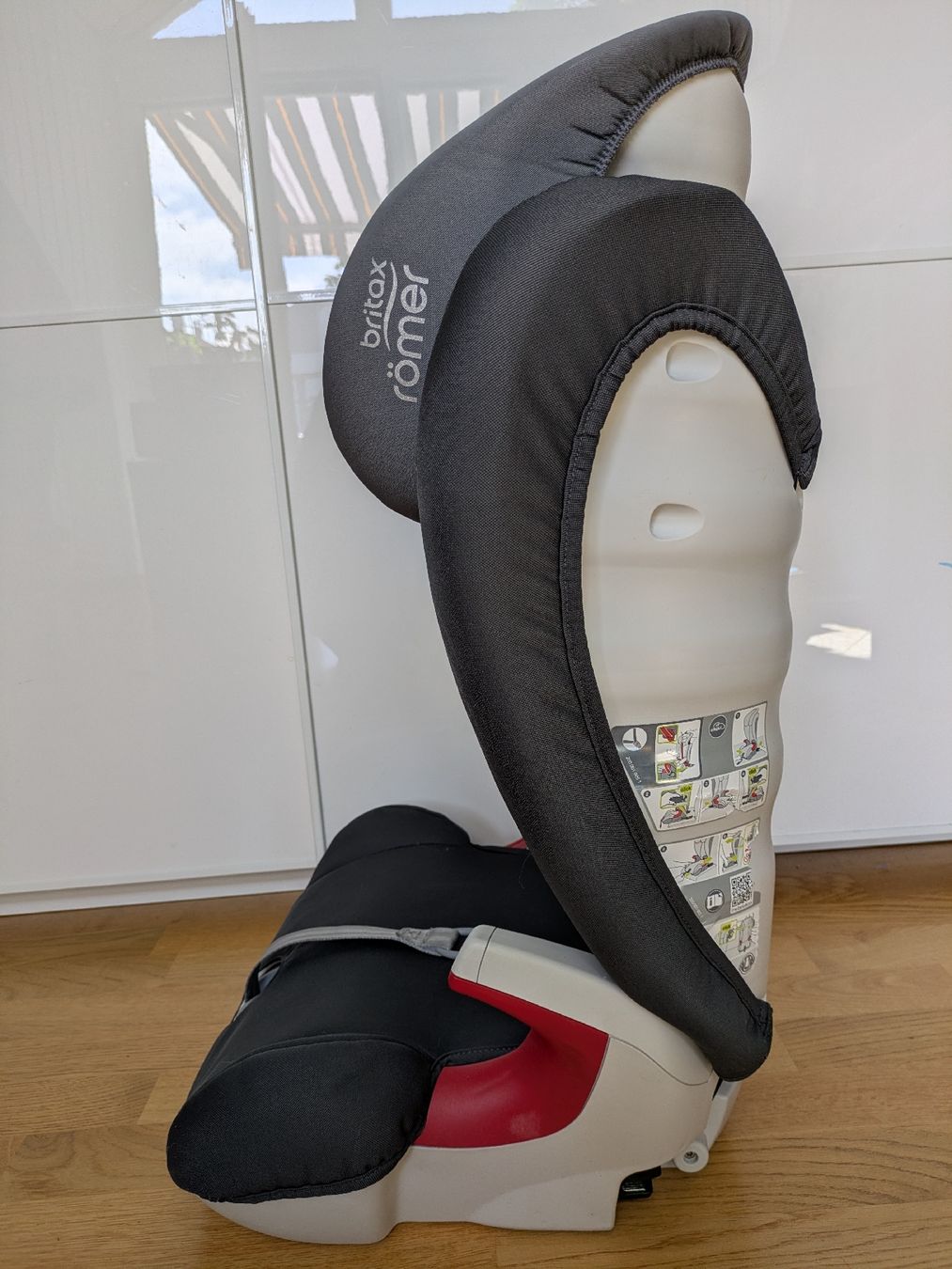 Britax Römer Seggiolini per auto: Römer Kidfix Kinder Autositz 15 - 36 kg – Usato da St. Gallen venduto da noita01 2