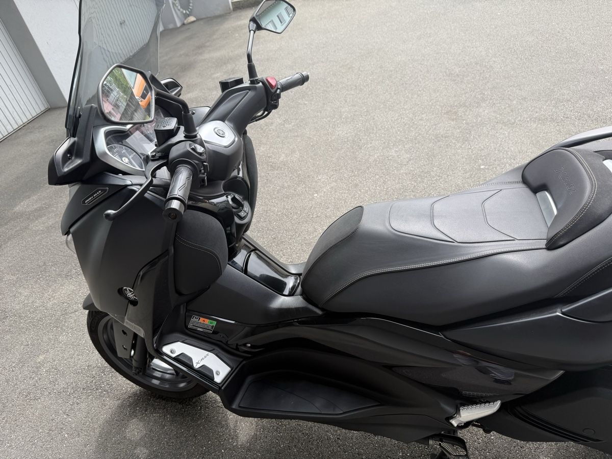 Yamaha Scooter: Yamaha X–Max 300 Iron Max – Usato da Rotkreuz venduto da 74max 6