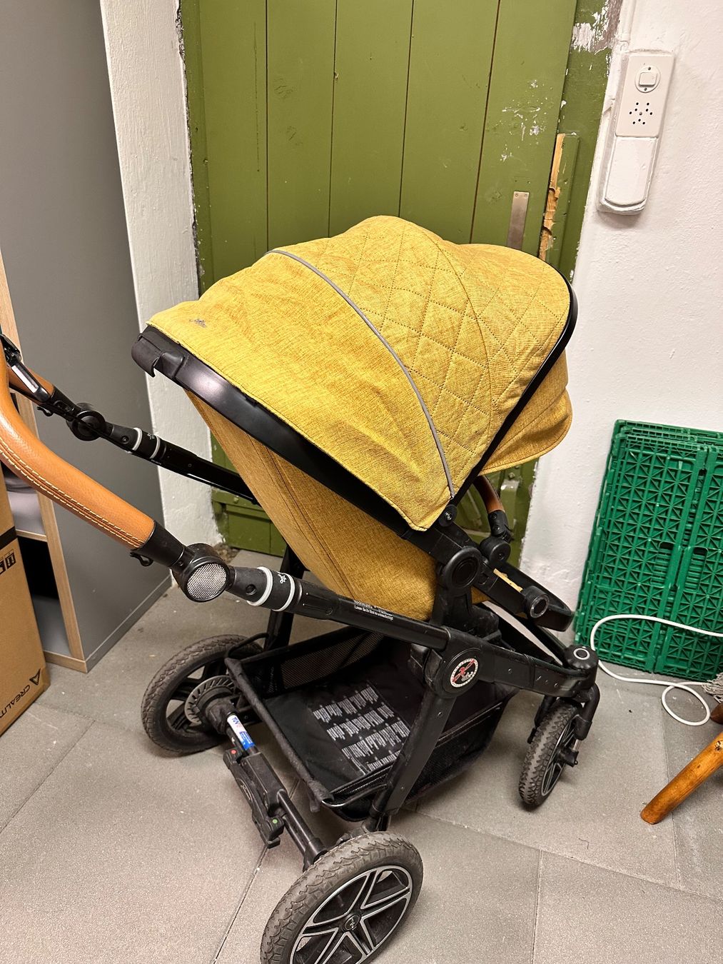 Hartan Carrozzine: Kinderwagen Hartan – Usato da Bern venduto da johnny_left 1
