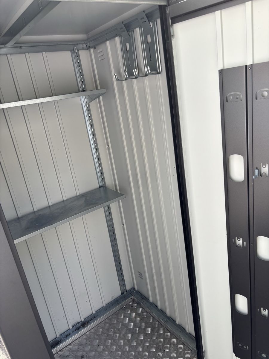 Biohort Box contenitori: Biohort gartenbox/ Geräteschrank – Usato da Bern venduto da Permuda01 6