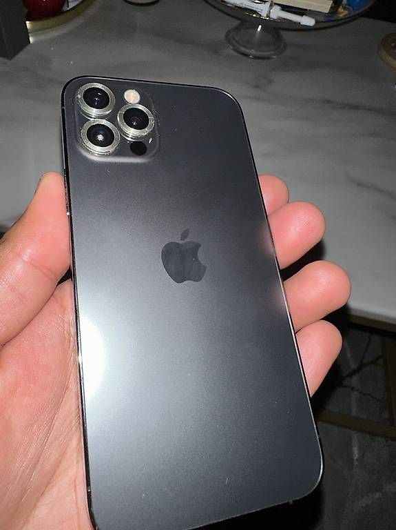 Portables: iPhone 12 Pro 512GB - nur ESim – D'occasion à Fällanden par fai_n5tr 4