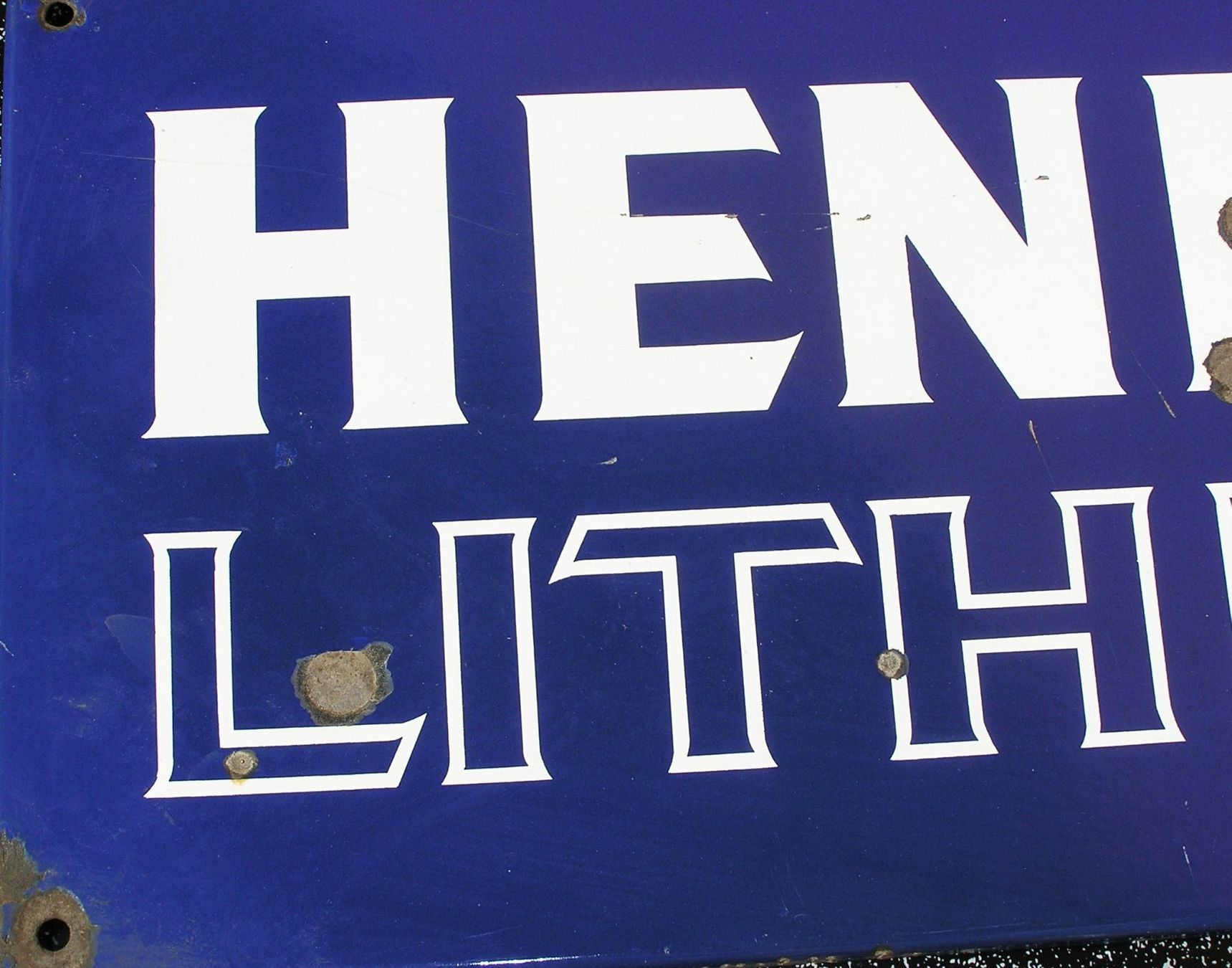 Schilder: EMAILSCHILD HENNIEZ LITHINEE – Gebraucht aus Grenchen von Antique-hunter 3