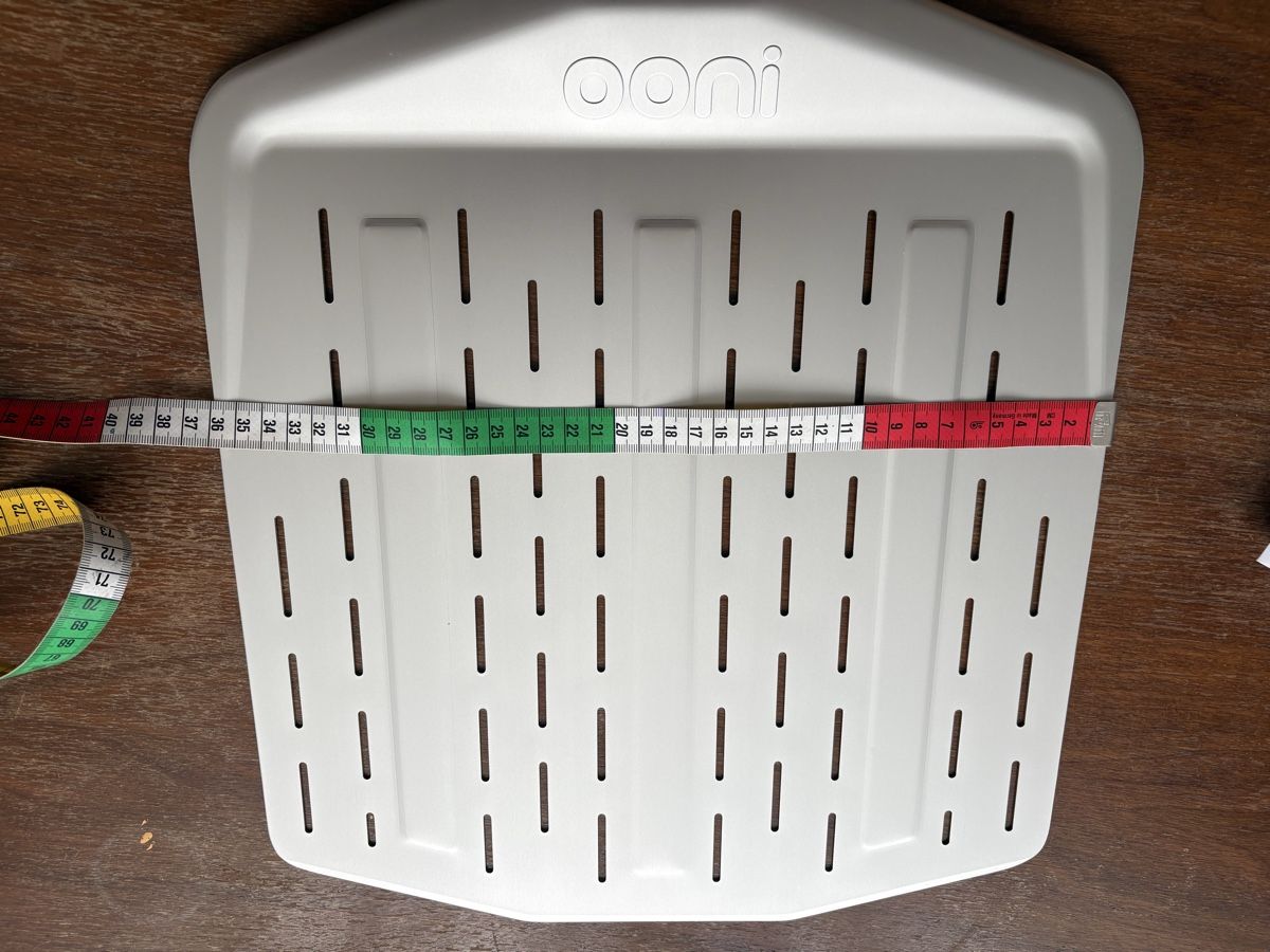 Küchengeräte: Ooni Pizzaschieber perforiert weiss mit Massband 40cm – Neu (gemäss Beschreibung) aus Buchrain von Sisi83 3