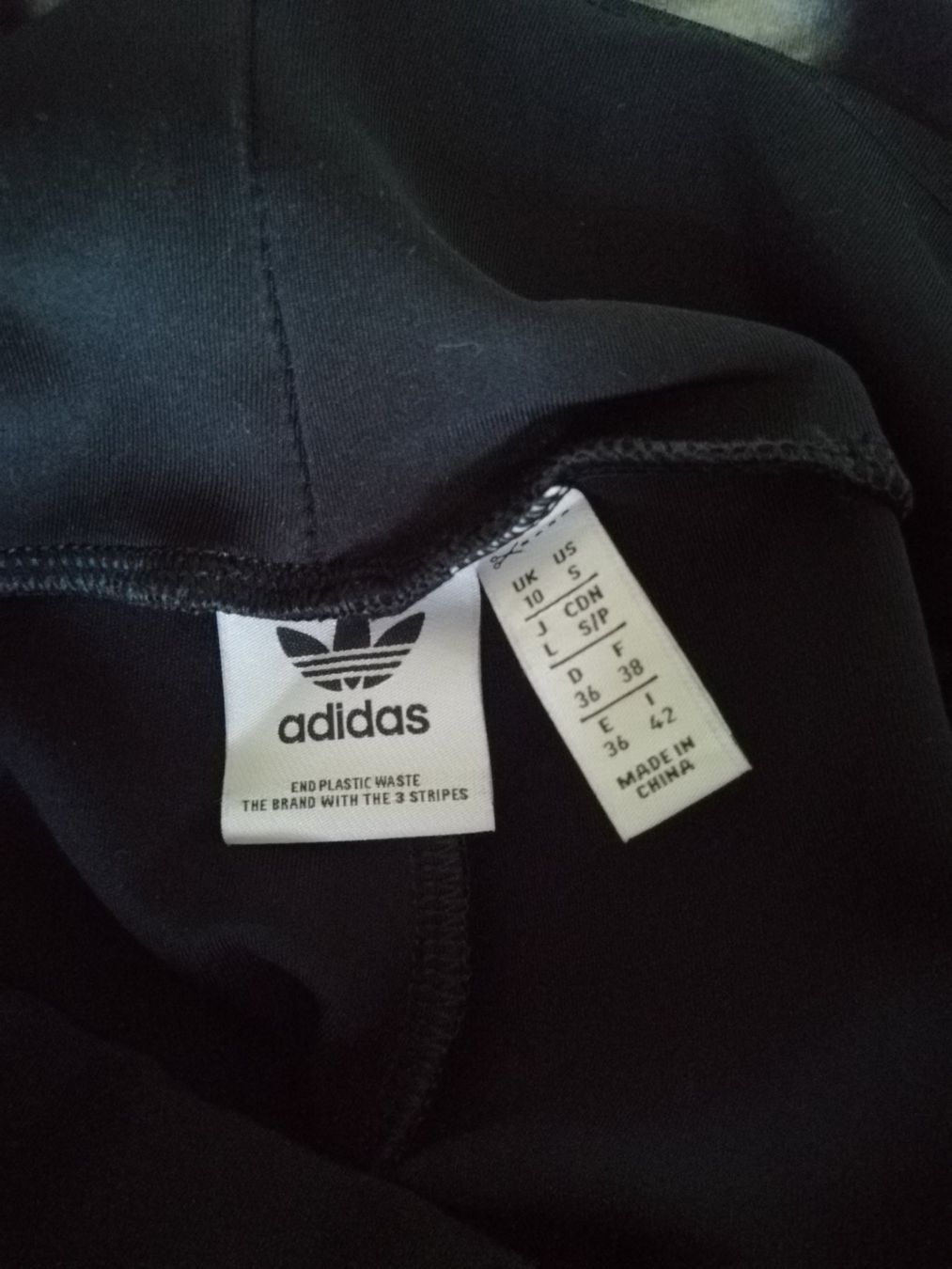 Adidas Leggings: Leggins Adidas – Nuovo (secondo la descrizione) da Biel/Bienne venduto da M.D.C 3