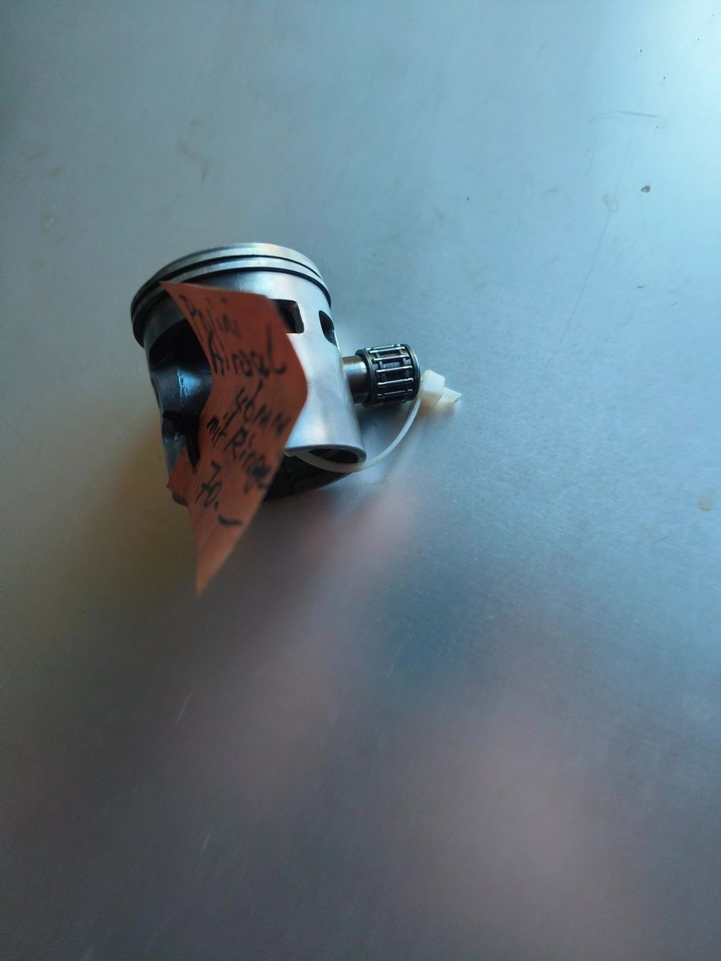 Piaggio Parti ricambio per ciclomotori: Piaggio Kolben Airsal 46 mm. – Usato da Fulenbach venduto da Elektronik 3
