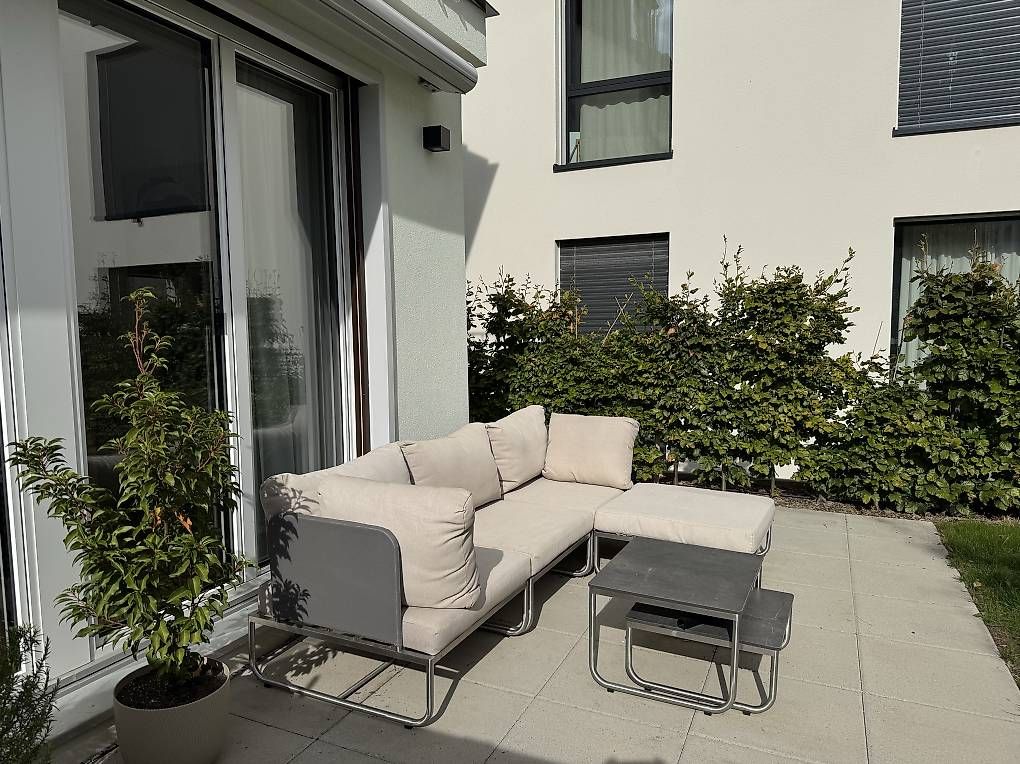 Giardimo Sofas: Gartenlounge Giardimo inkl. Abdeckhaube – Gebraucht aus Zürich von Pper 1