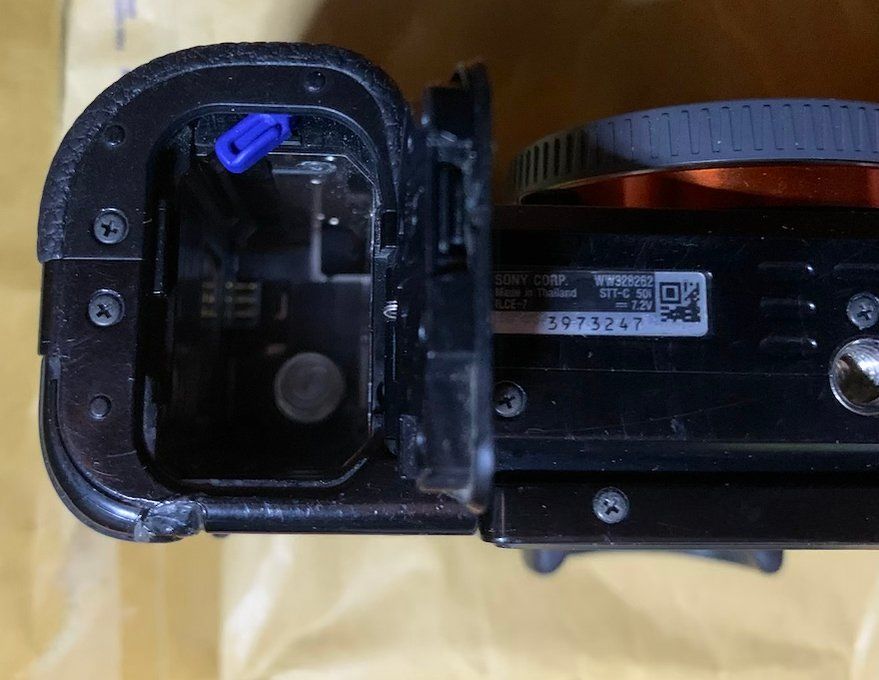 Sony Kamera: Sony Alpha 7 – Defekt aus Lausanne von RB19 2