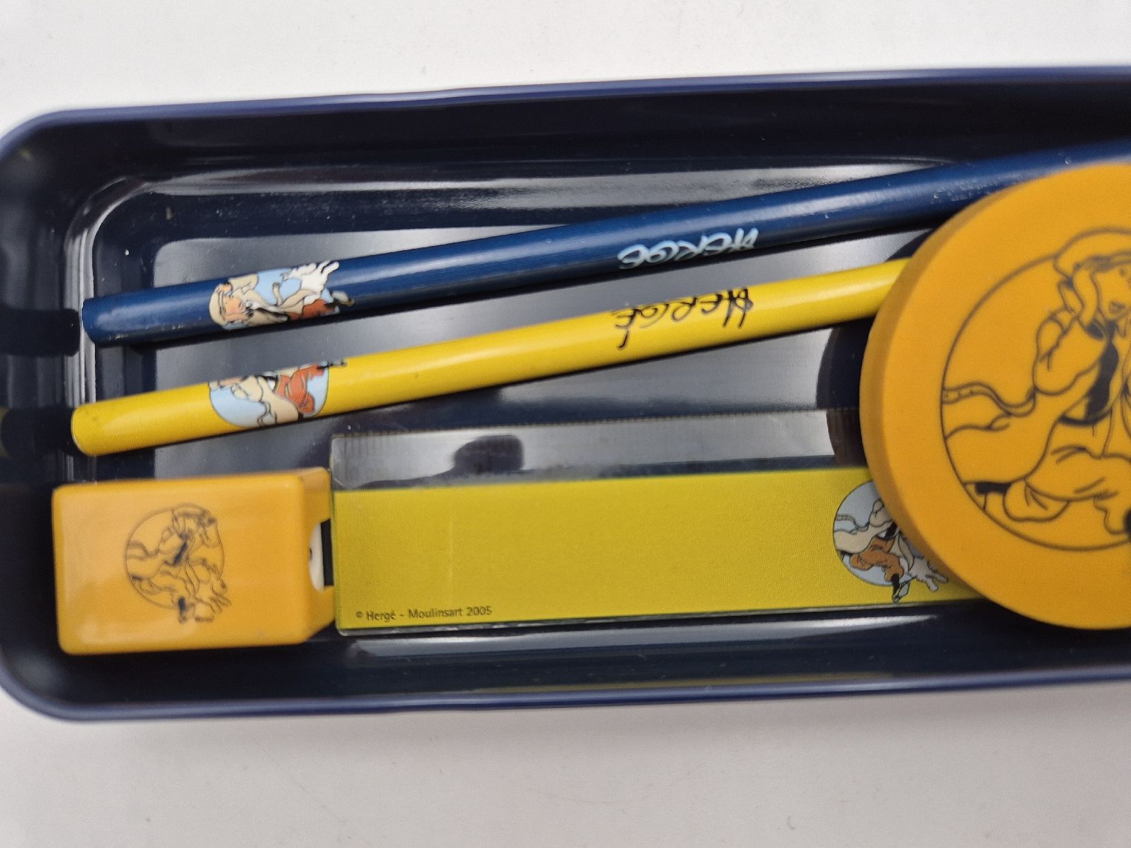 Fumetti: lot boîtes à crayons Tintin – Usato da Chambrelien venduto da Zebz 3