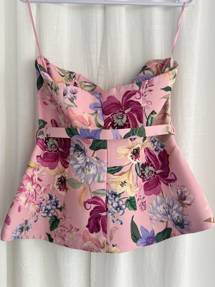 Zara Robes: Corsage Kleid pink Blumenmuster – Neuf avec emballage d'origine à zürich par Bailey17 1