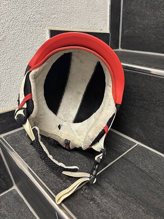 Helme: Snowboardhelm – Gebraucht aus Wimmis von Cooggee 3