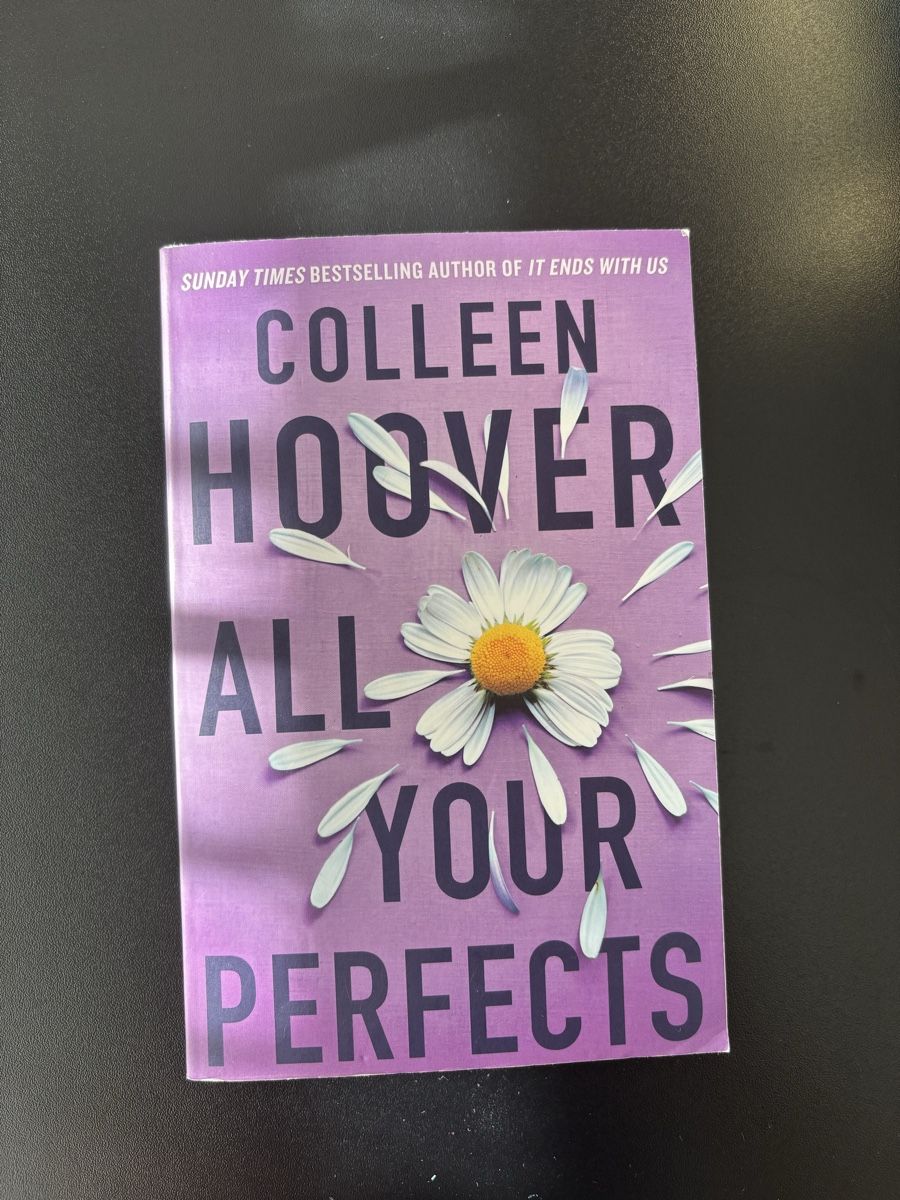 Libri: Colleen Hoover All Your Perfects Buch  – Usato da Hunzenschwil venduto da ede_h8tt