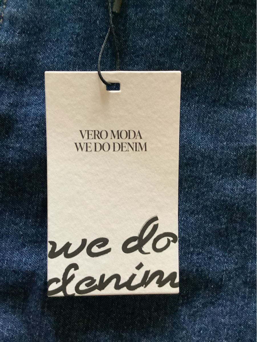 Jeans: Jeans knielang – Nuovo e nell'imballaggio originale da Auenstein venduto da mouse68 1